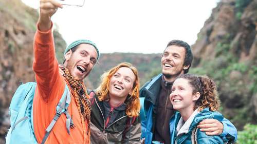 group of friends with nice smiles in springfield il 